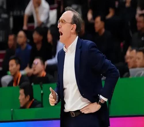 弗雷德破纪,荣登曼联队,史首位巴西,易倍体育平台,易倍体育官方网站,易倍体育登录入口,易倍体育app下载